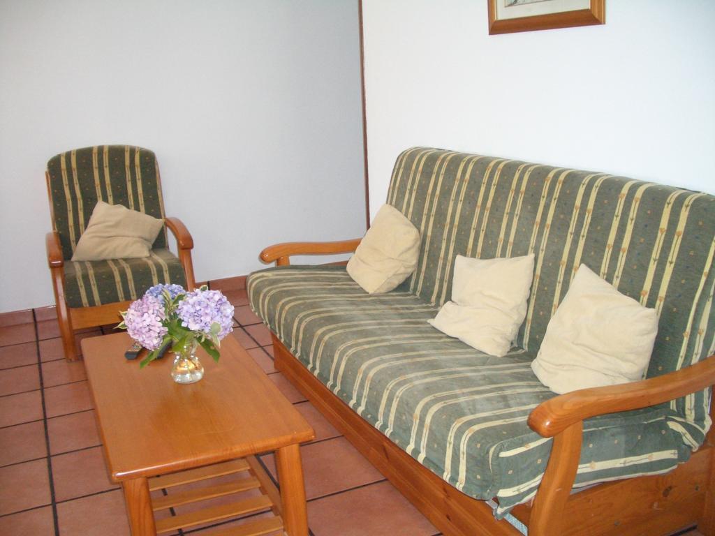 Apartments Aurora La Robellada de Onis Quarto foto